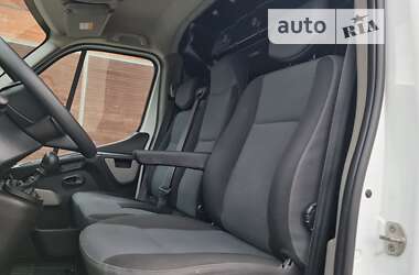 Грузовой фургон Renault Master 2019 в 