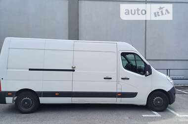 Грузовой фургон Renault Master 2017 в 