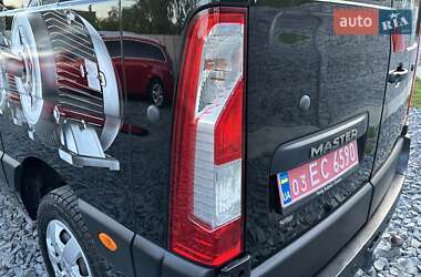 Вантажний фургон Renault Master 2020 в Рівному