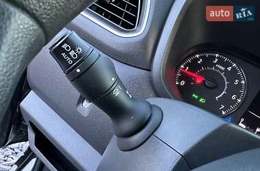 Вантажний фургон Renault Master 2020 в Рівному