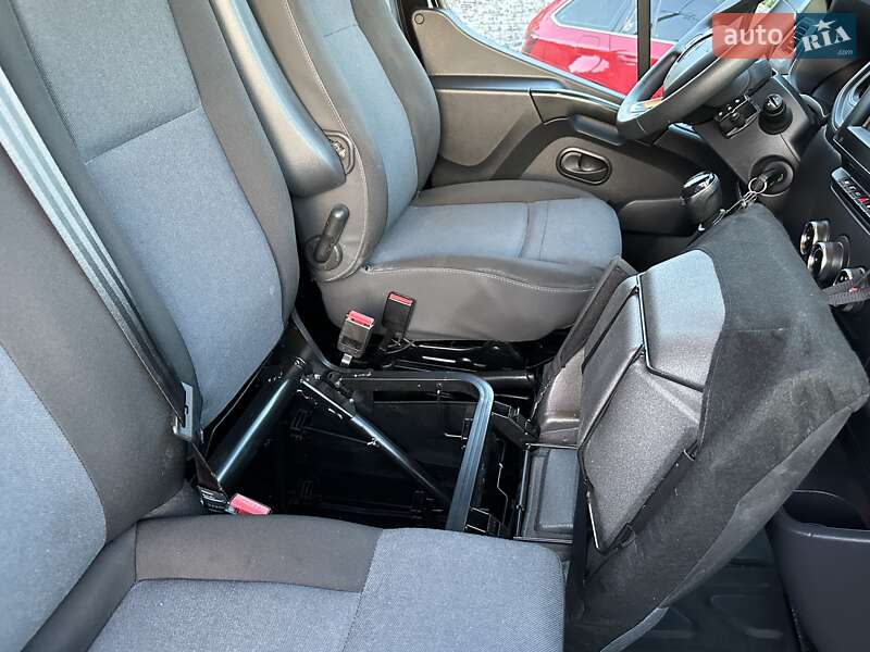 Вантажний фургон Renault Master 2020 в Рівному фото 106 Вантажний фургон Renault Master 2020 в Рівному