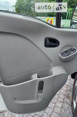 Вантажний фургон Renault Master 2009 в 