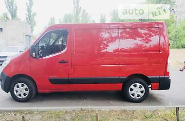 Грузовой фургон Renault Master 2015 в 