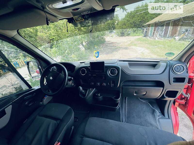 Вантажний фургон Renault Master 2015 в Києві фото 3 Вантажний фургон Renault Master 2015 в Києві