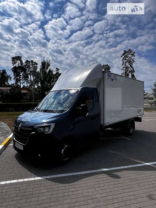 Renault Master 2021