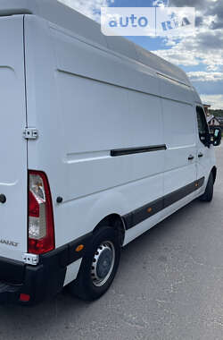 Грузовой фургон Renault Master 2016 в Львове