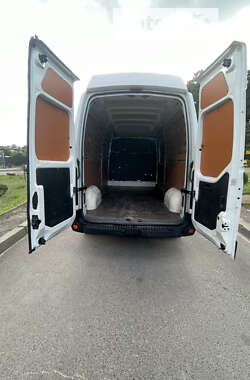 Грузовой фургон Renault Master 2016 в Львове
