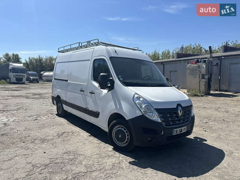 Вантажний фургон Renault Master 2016 в Луцьку