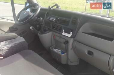Грузопассажирский фургон Renault Master 2008 в 