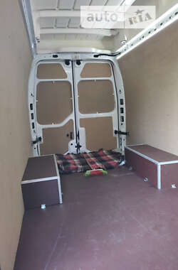 Грузовой фургон Renault Master 2019 в 