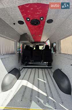 Микроавтобус Renault Master 2012 в 