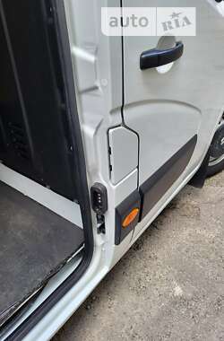 Грузовой фургон Renault Master 2020 в Днепре