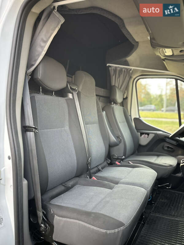 Эвакуатор Renault Master 2017 в Запорожье