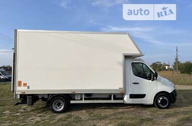 Грузовой фургон Renault Master 2018 в Львове