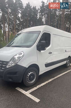 Грузовой фургон Renault Master 2012 в 