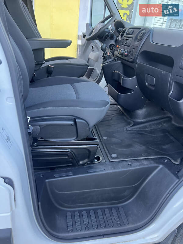 Микроавтобус Renault Master 2017 в Измаиле