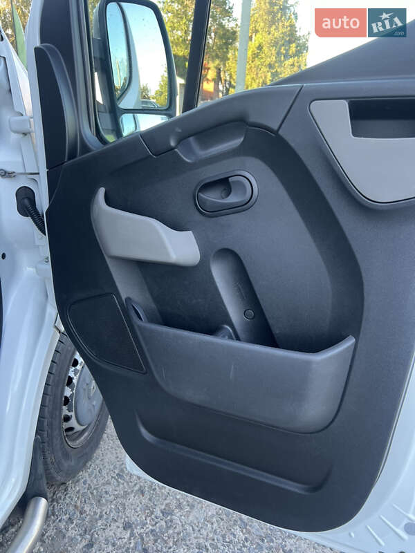 Микроавтобус Renault Master 2017 в Измаиле