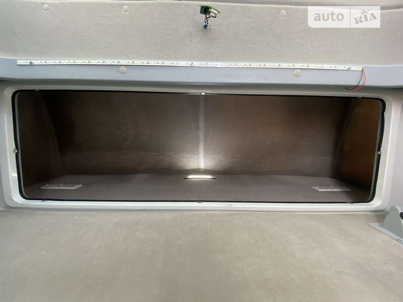 Автовоз Renault Master 2016 в Ровно