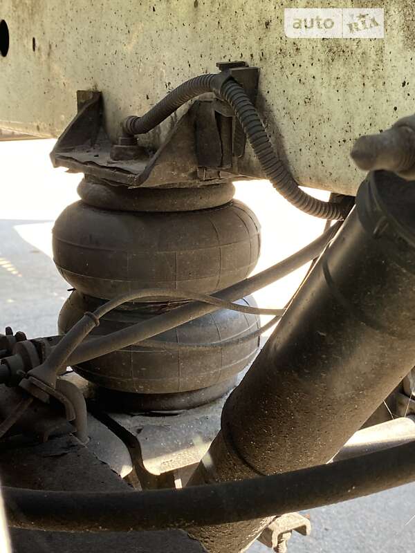 Автовоз Renault Master 2016 в Ровно