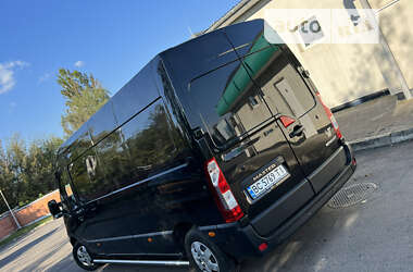 Грузовой фургон Renault Master 2019 в 