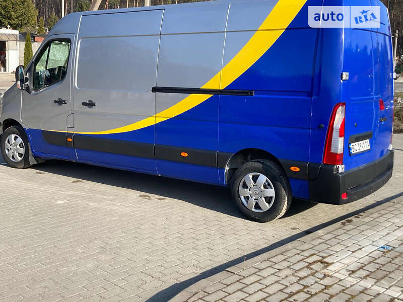 Вантажний фургон Renault Master 2019 в Львові