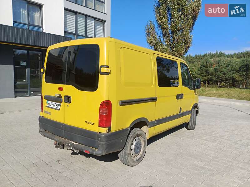 Грузовой фургон Renault Master 2001 в Львове