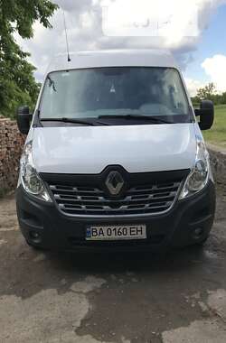 Вантажопасажирський фургон Renault Master 2015 в Кропивницькому