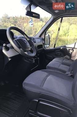 Грузовой фургон Renault Master 2018 в 