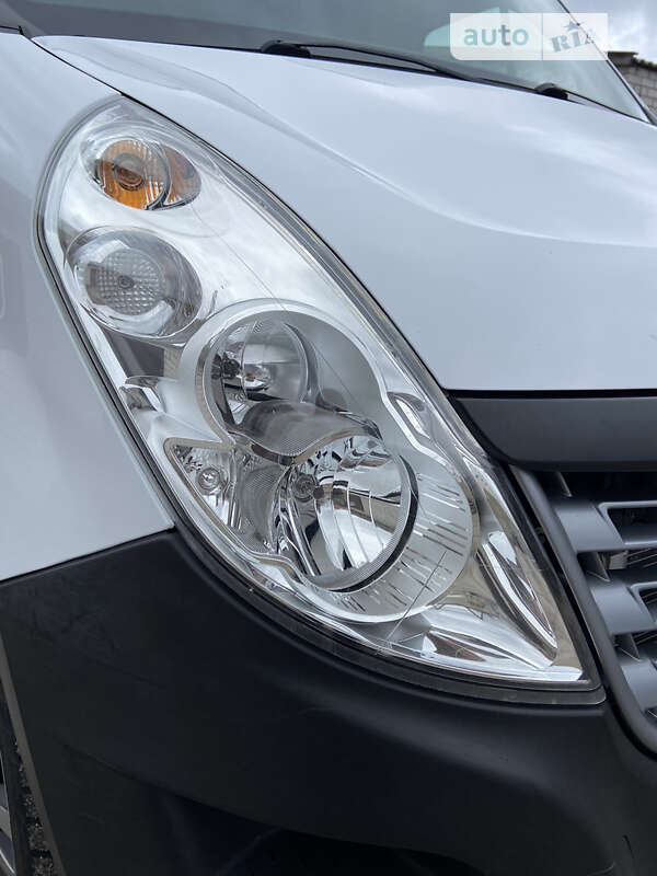 Вантажний фургон Renault Master 2019 в Васильківці