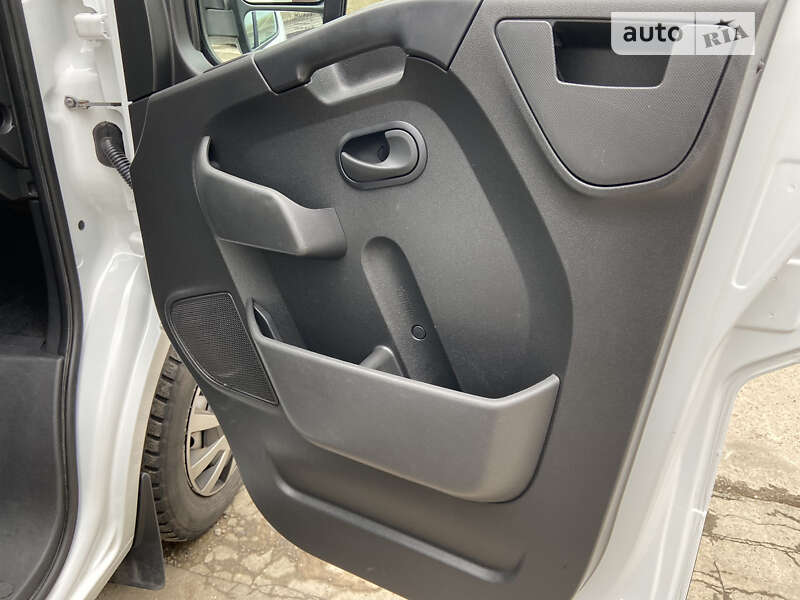 Вантажний фургон Renault Master 2019 в Васильківці
