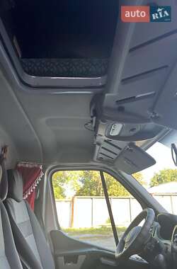 Грузовой фургон Renault Master 2018 в 