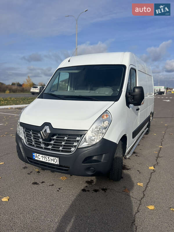 Грузовой фургон Renault Master 2016 в Луцке