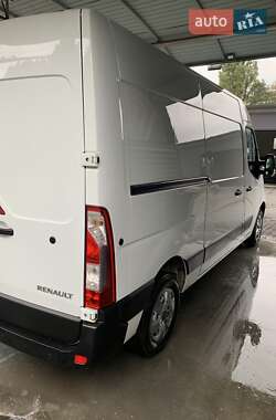 Грузовой фургон Renault Master 2015 в Каменском