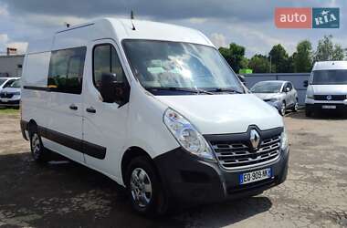 Грузопассажирский фургон Renault Master 2017 в Млинове