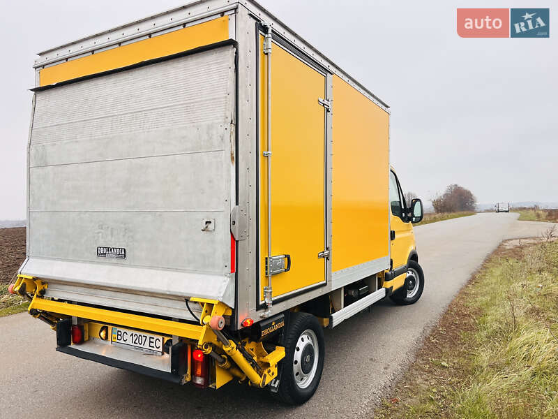 Вантажний фургон Renault Master 2006 в Львові