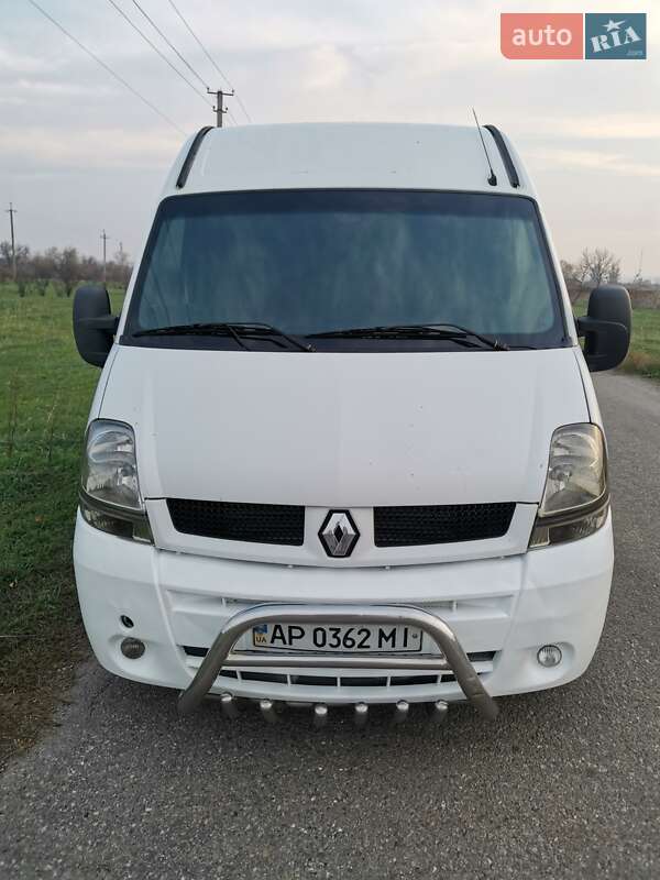 Вантажний фургон Renault Master 2004 в Запоріжжі