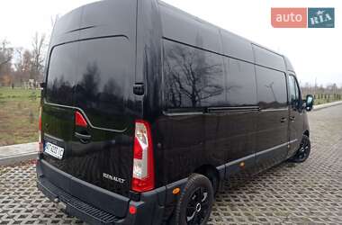 Грузовой фургон Renault Master 2015 в 