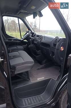 Грузовой фургон Renault Master 2015 в 