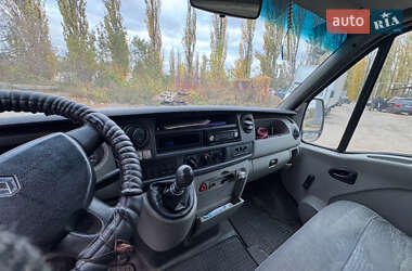 Грузовой фургон Renault Master 2005 в Киеве