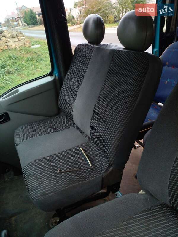 Микроавтобус Renault Master 2003 в Одессе