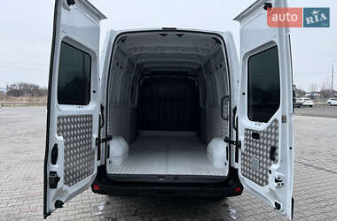 Вантажний фургон Renault Master 2019 в Луцьку