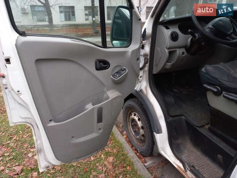 Вантажний фургон Renault Master 2004 в Києві
