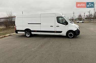 Вантажний фургон Renault Master 2018 в Ірпені