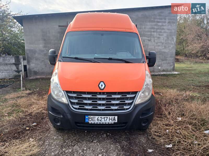 Грузовой фургон Renault Master 2013 в Кривом Роге