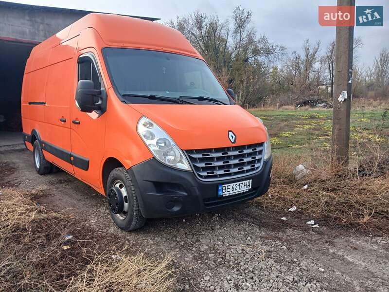 Грузовой фургон Renault Master 2013 в Кривом Роге