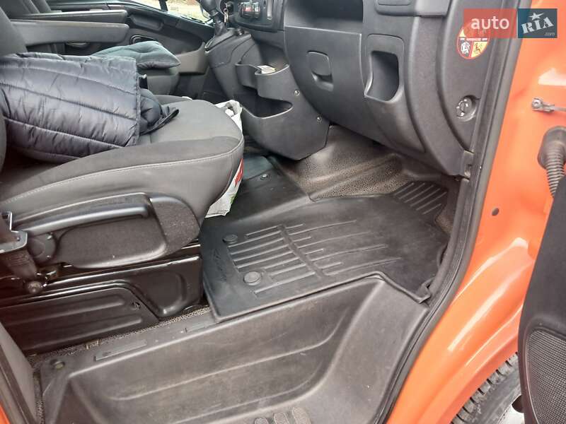 Грузовой фургон Renault Master 2013 в Кривом Роге