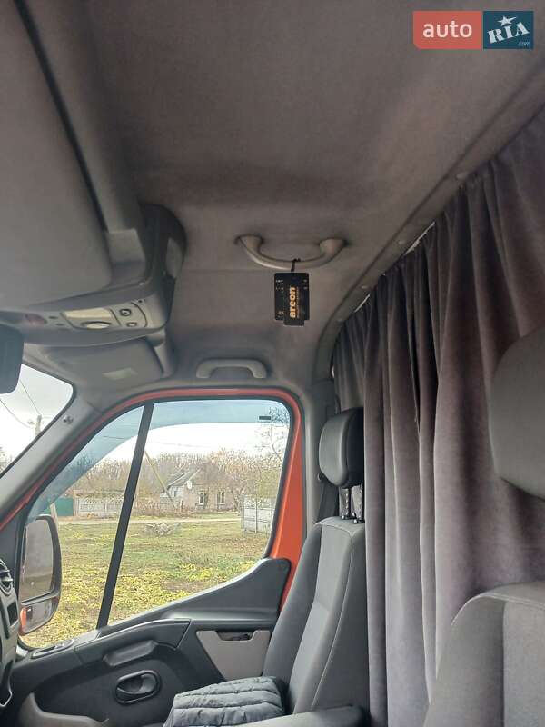 Грузовой фургон Renault Master 2013 в Кривом Роге