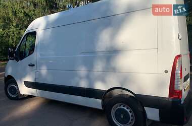 Грузовой фургон Renault Master 2015 в Корсуне-Шевченковском