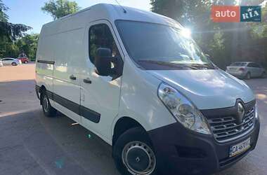 Грузовой фургон Renault Master 2015 в Корсуне-Шевченковском