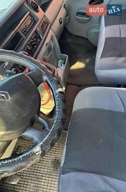 Грузовой фургон Renault Master 2010 в 